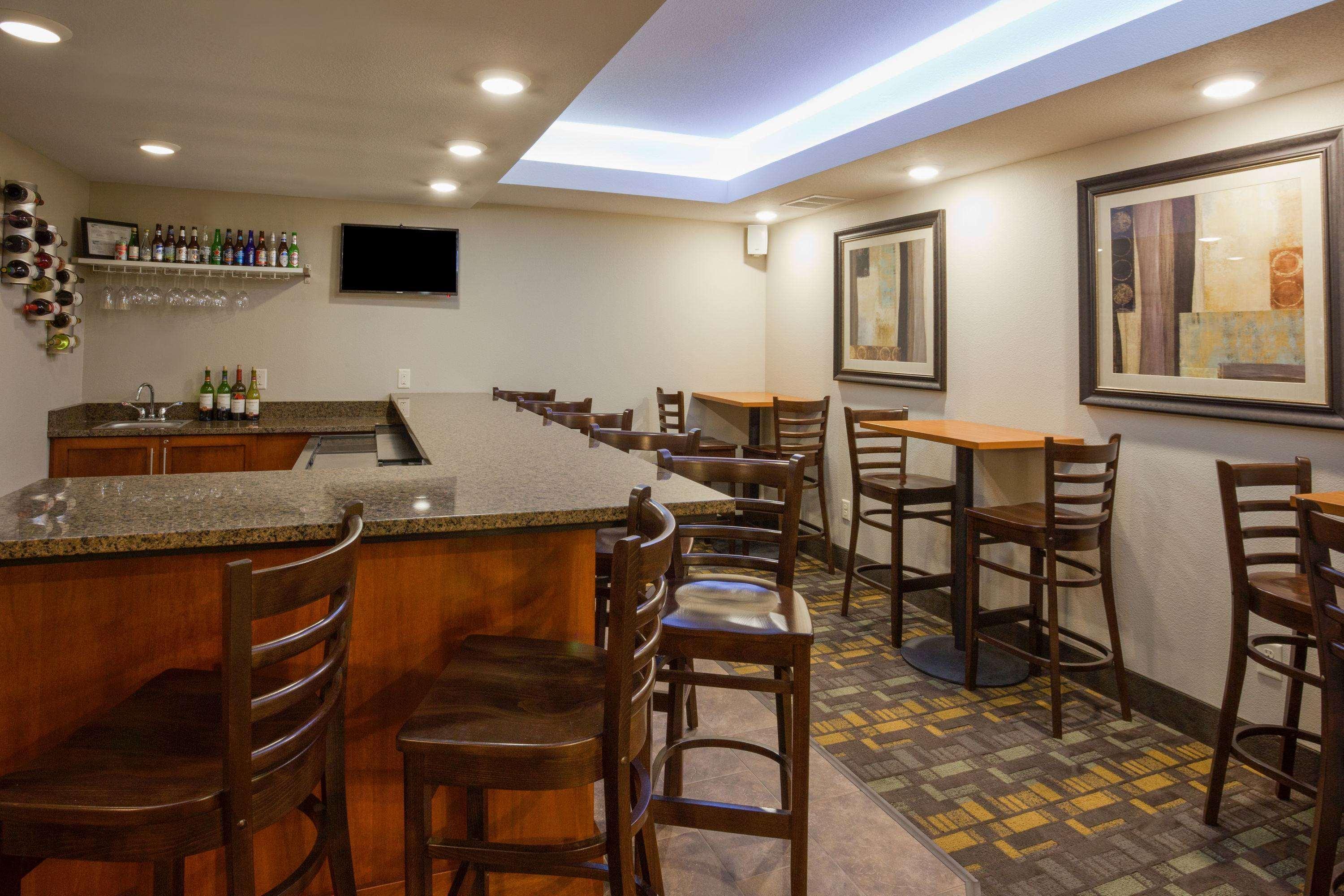 Americinn By Wyndham Hartford Sd Bagian luar foto